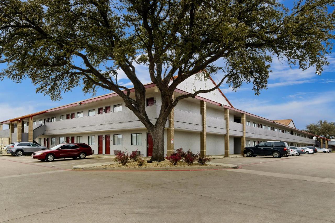 Irving Inn & Suites At Dfw Airport المظهر الخارجي الصورة