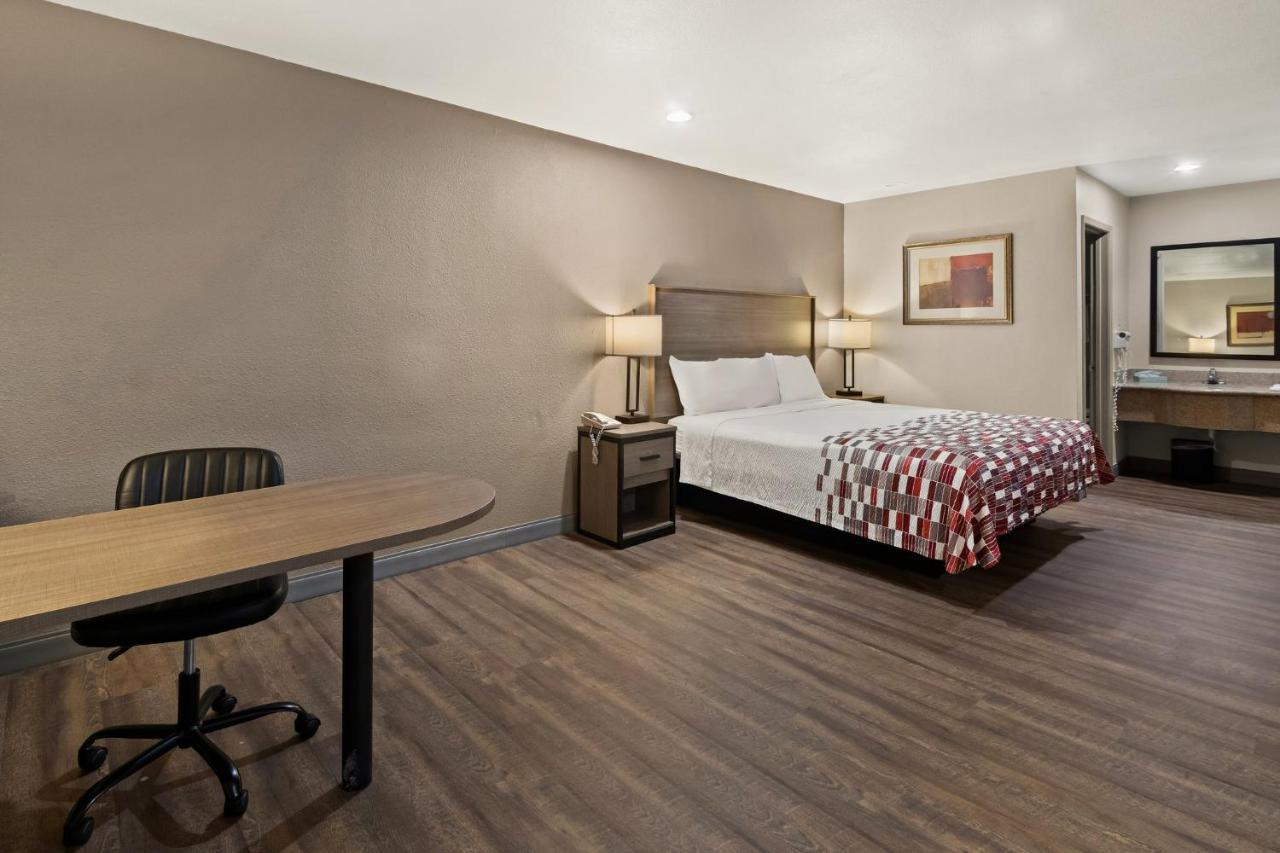 Irving Inn & Suites At Dfw Airport المظهر الخارجي الصورة
