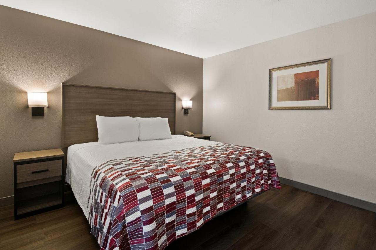 Irving Inn & Suites At Dfw Airport المظهر الخارجي الصورة