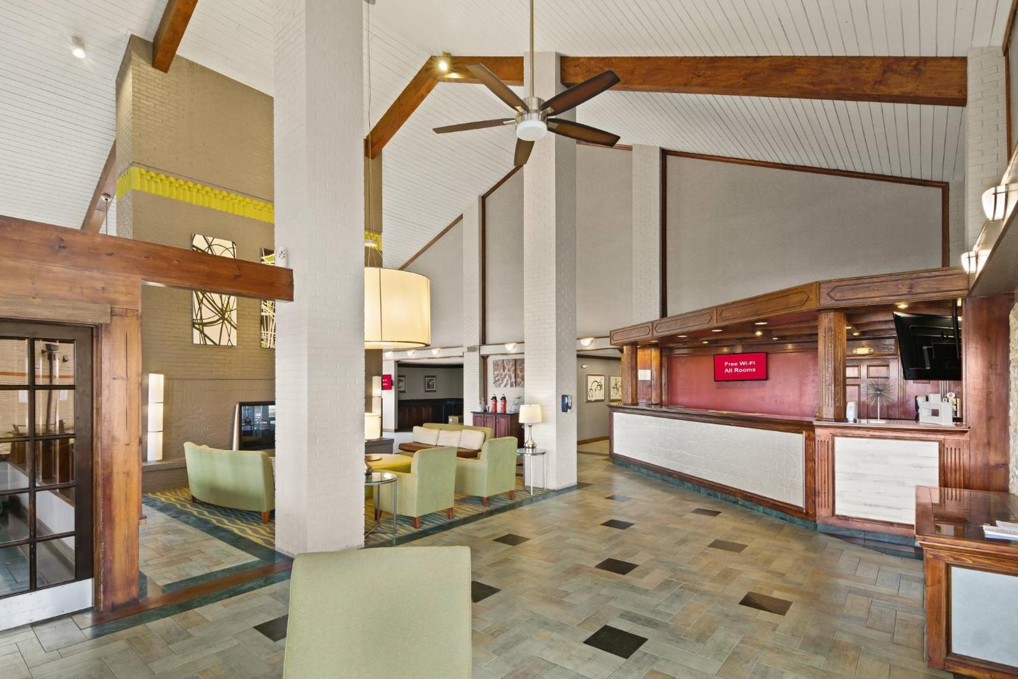 Irving Inn & Suites At Dfw Airport المظهر الخارجي الصورة
