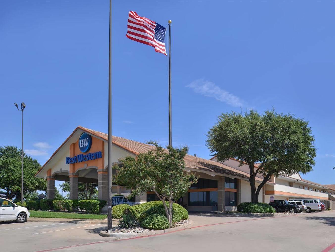 Irving Inn & Suites At Dfw Airport المظهر الخارجي الصورة