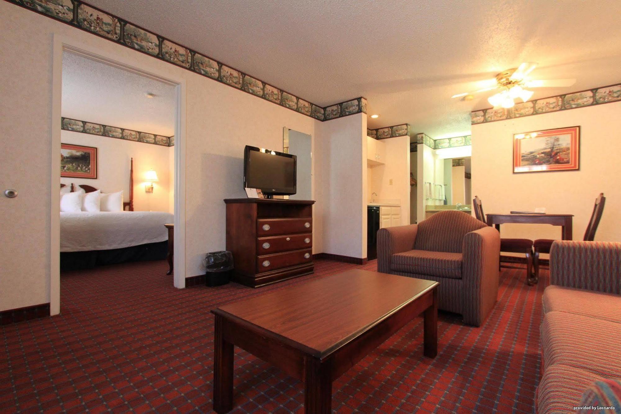 Irving Inn & Suites At Dfw Airport المظهر الخارجي الصورة