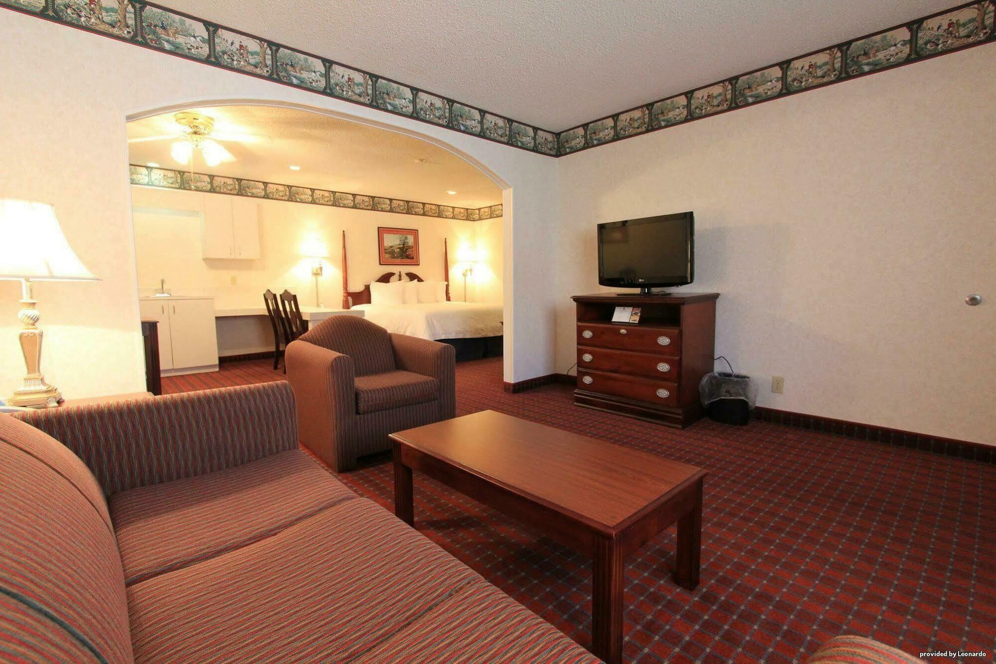 Irving Inn & Suites At Dfw Airport المظهر الخارجي الصورة